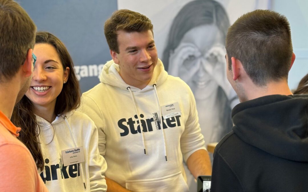 Stärkere Stoffe® an Schulen und auf Jobmessen treffen und kennenlernen